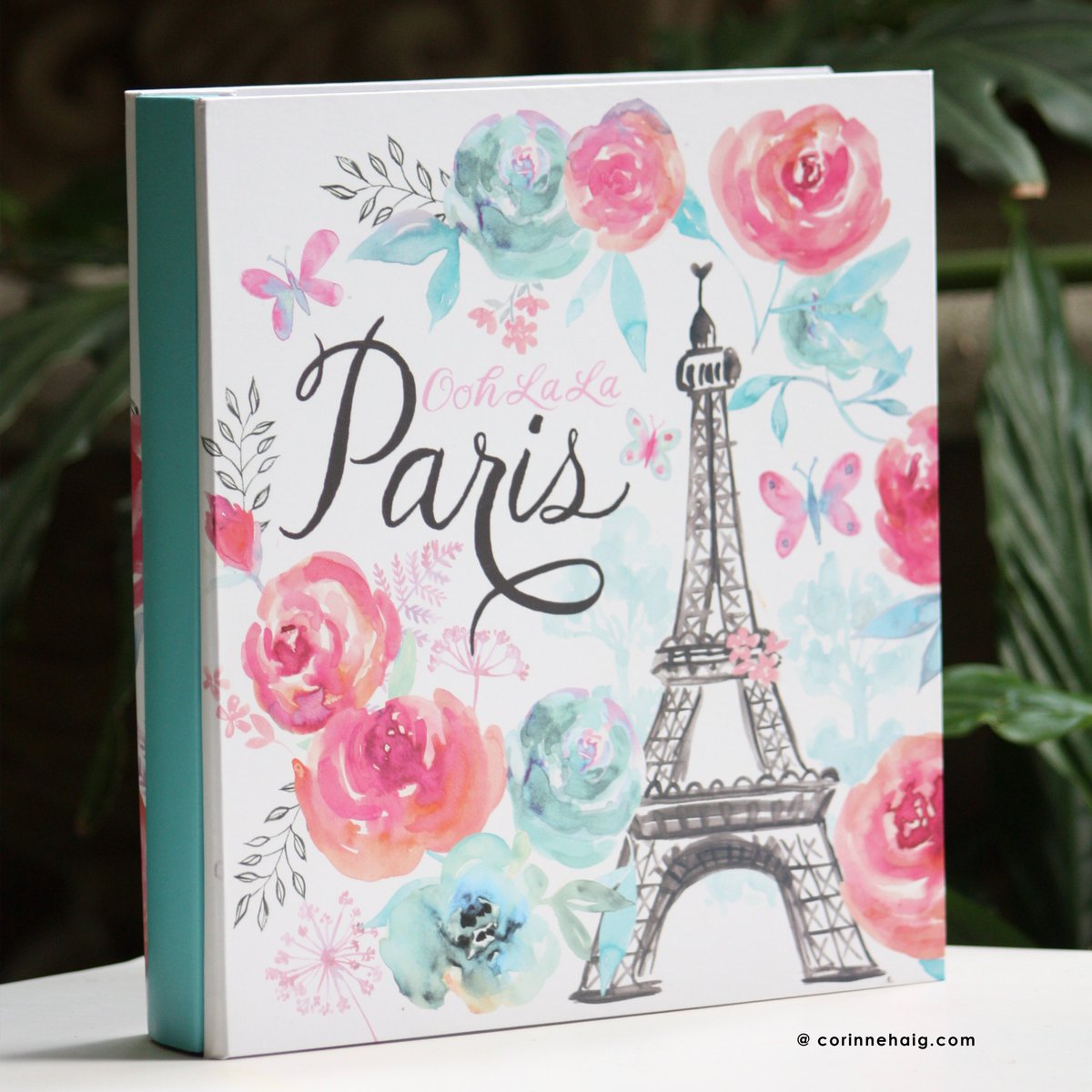 CorinneHaig's tweet photo. My #Paris art is on #photoalbums in #ross stores now.  #rossfinds #oohlala #rossstores #iloveparis #illustration #artist #artlicensing #art https://t.co/5punW8C6Fl