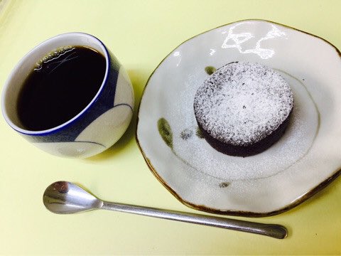 漢方相談 薬剤師 内田貴博 スタッフのシマダーノさんが ちょいちょい酵素料理を持ってきてくれるので ブログを書いて見ました T Co 4pkmk0mrdn 大高酵素 ふげん 酵素 ガトーショコラ シフォンケーキ 漬物