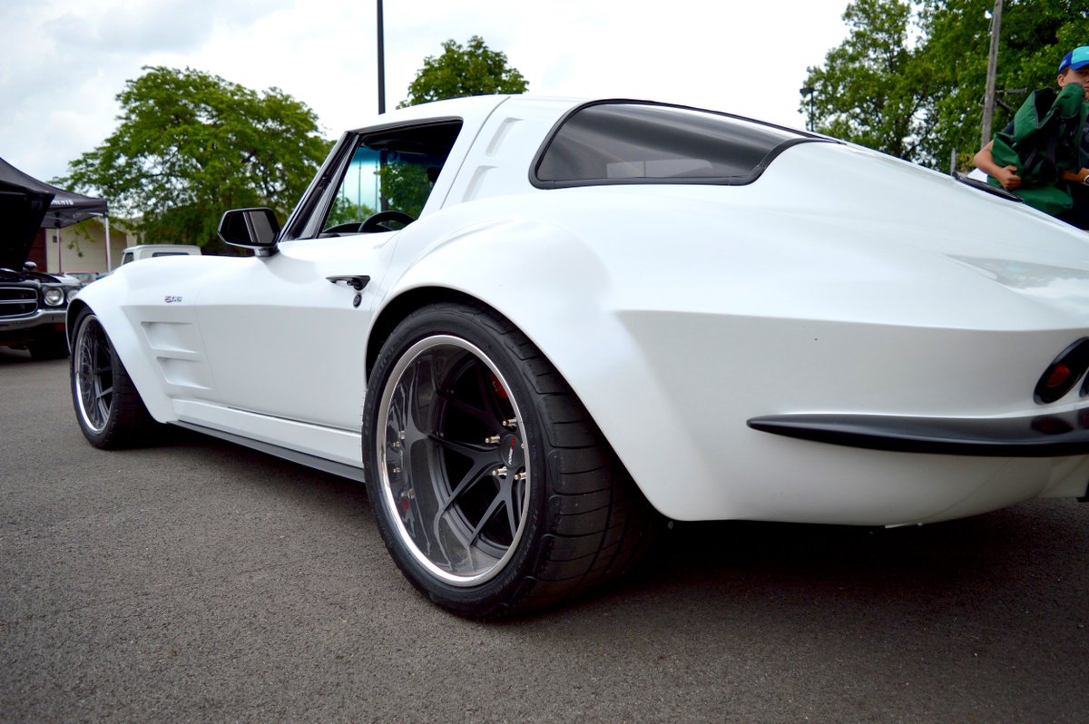 ForgelineWheels's tweet photo. See this at @goodguys #PPGNationals? Ron’s #protouring #Corvette on #Forgeline #VX3C by #SmittysCustomAuto! https://t.co/XVHSUabmLb https://t.co/5l16SBzKZZ