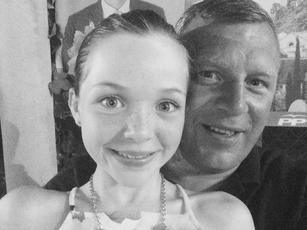 HAPPY BIRTHDAY TO MY LOVELY DAUGHTER TODAY WHO IS 12 x 💙Happy birthday Annie 😘