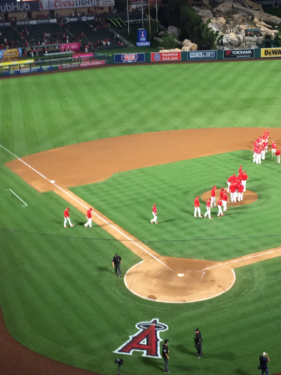 imjudyb's tweet photo. #LTBU #AngelsWin 7-1! Finally got to see a victory #thanksAlbert https://t.co/ucMa3Rafyh