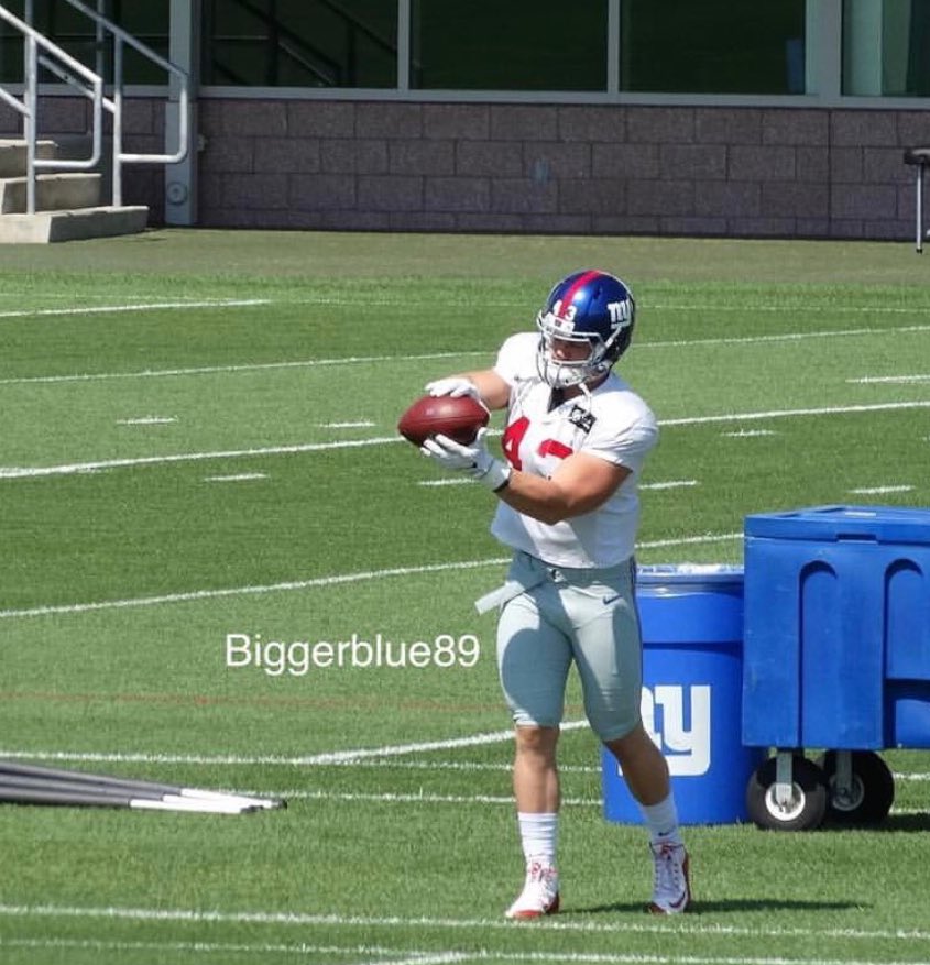 ShaneSmith821's tweet photo. Pre-practice work 🏈 #nygiants #GiantsCamp https://t.co/hjuoK75EN2