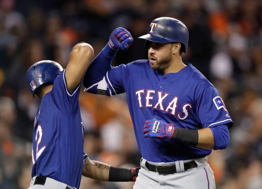 SPORTalkRanger's tweet photo. Odor and Gallo both with homers 
#Rangers still trial 5-3 against the Mariners https://t.co/Gkye2ANFLM