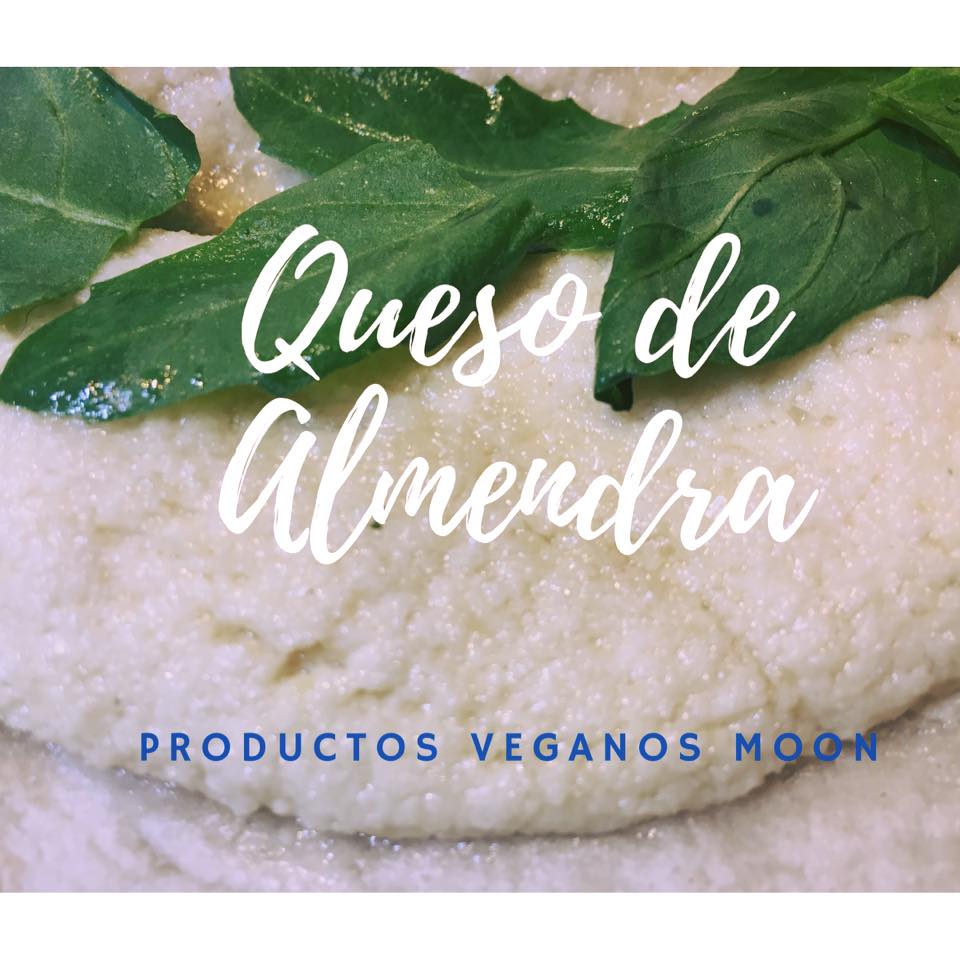 ProductosMoon's tweet photo. Si buscan un queso totalmente light, entonces tienen que probar nuestro queso 100% almendra, que ademas, ¡Es delicioso!🙉 @cocina_moon https://t.co/xspjHexYrc