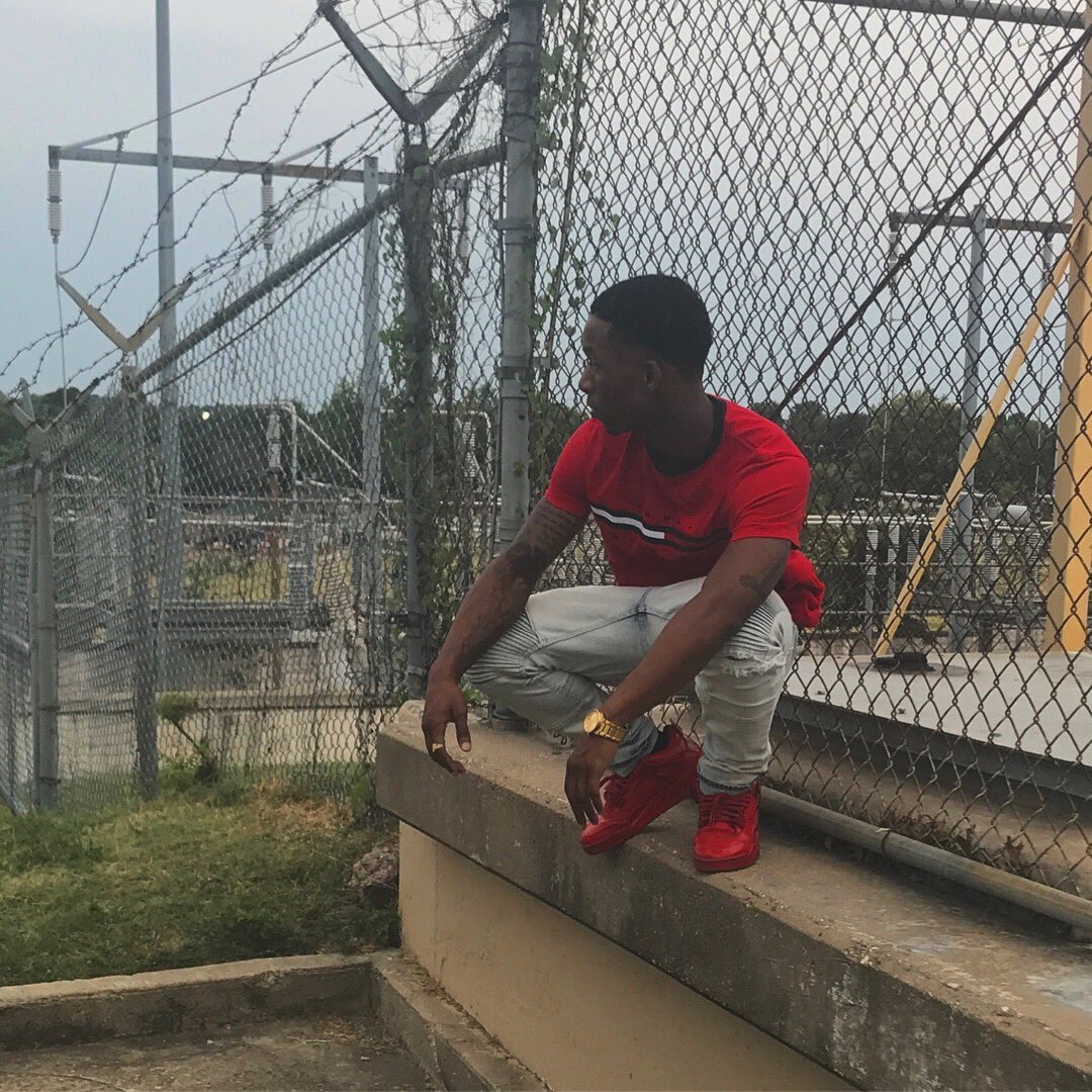 True2Dmonii's tweet photo. TRULY BLESSED TO SEE 20💪🏾🙂💯 https://t.co/ypekgw7ncg