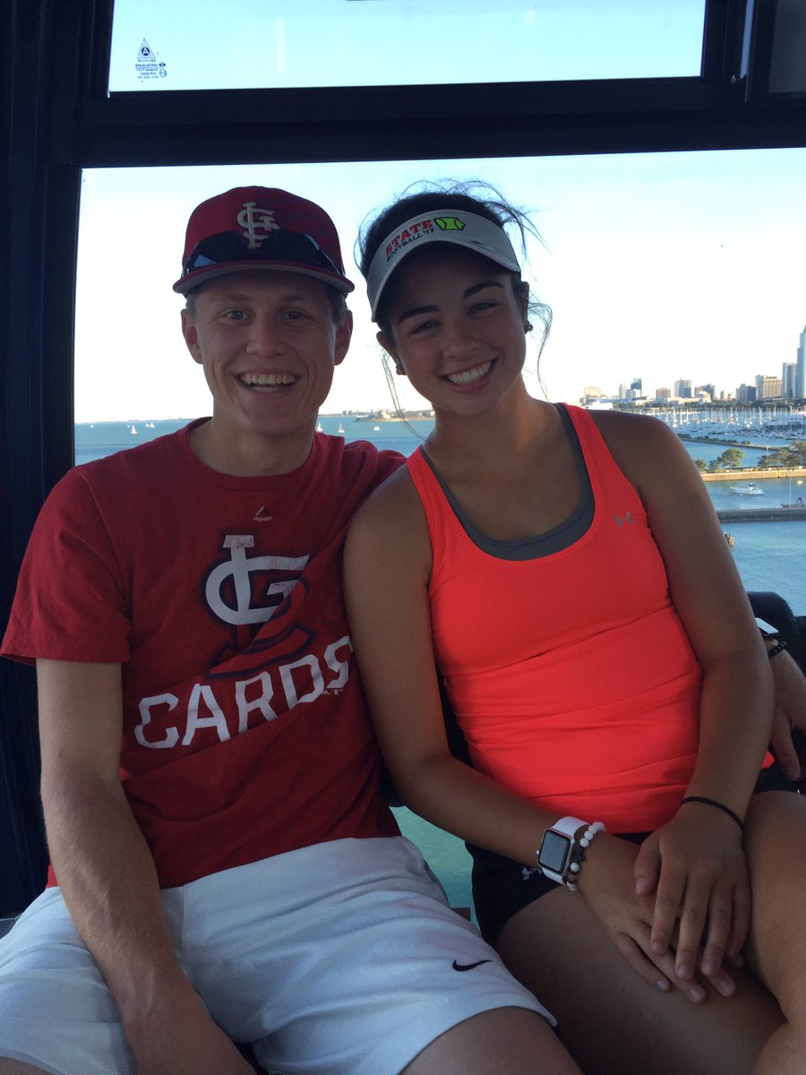JustinLitt9's tweet photo. National girlfriend day and obviously I have the best one! I love you T😍❤️ https://t.co/KnOPcR3hgM