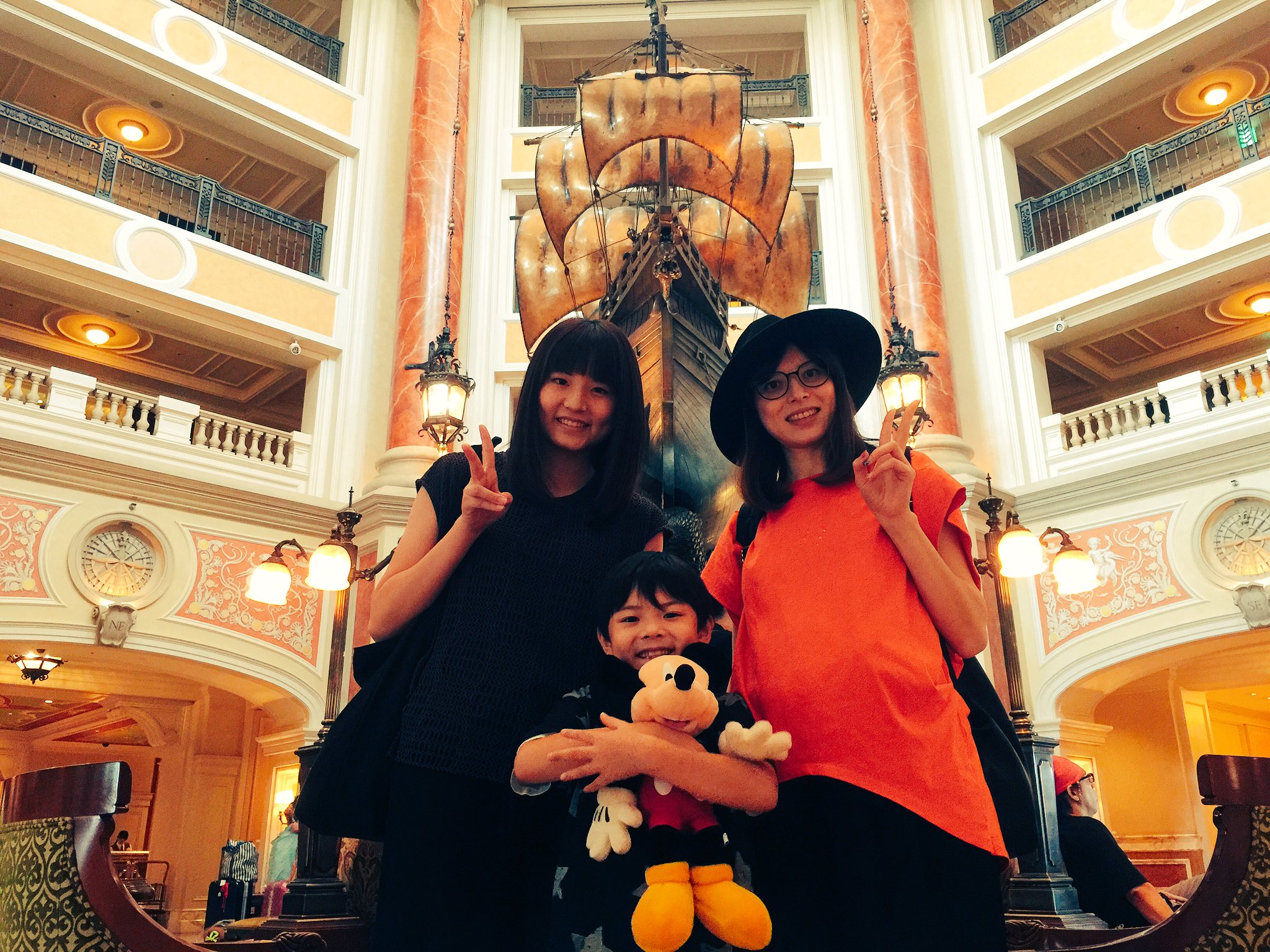 いおりくんtv しぃしぃtv 一泊二日で急遽ディズニー旅行決行 ホテルミラコスタ到着 Yeahーーー いおりくんtv ディズニー Disney ホテルミラコスタ ミラコスタ ディズニーシー T Co 5rbug2oo Twitter いおりくんtv しぃしぃtv 一泊二日で急遽ディズニー旅行決行 ホテルミラコスタ到着 Yeahーーー いおりくんtv ディズニー Disney ホテルミラコスタ ミラコスタ ディズニーシー T Co 5rbug2oo Twitter
