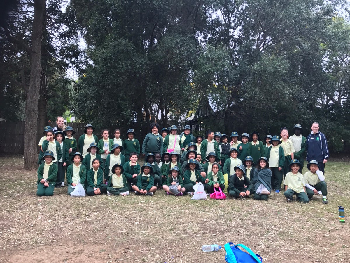 staidans_year4's tweet photo. @staidans_year4 enjoying their rainy day excursion at Elizabeth Farm, Parramatta. What a great day! https://t.co/Lcq21d0WTE