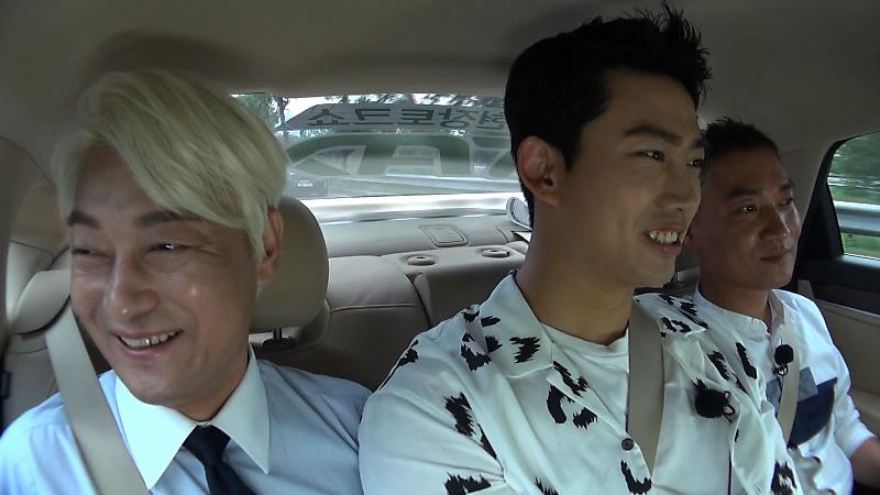 DGMmjSlVoAI6KIA.jpg:large