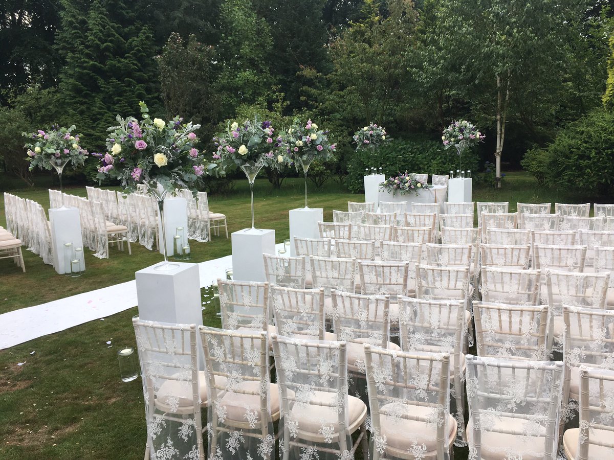 EventDressing's tweet image. Stunning outdoor wedding @Nunsmere @nunsmerewedding #chivaricovers #eventdressing #cheshire #lacechairs #wedding #weddingvenue #stockport
