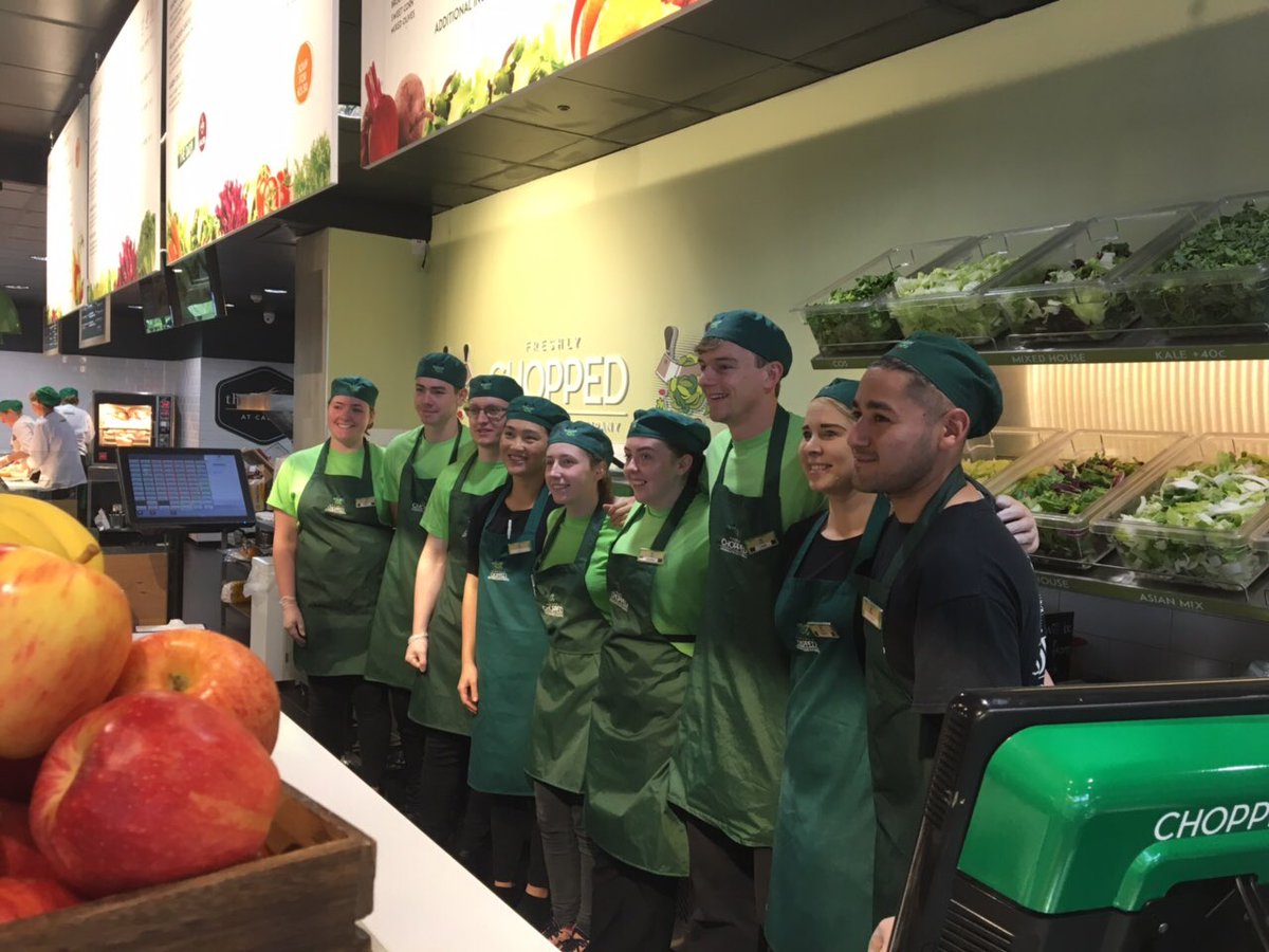 CaseysGroup's tweet image. Our chopped team is ready for kick off!! Are you stopping by for a FREE salad?? #Chopped #FreshlyChopped CastlebarGetsChopped