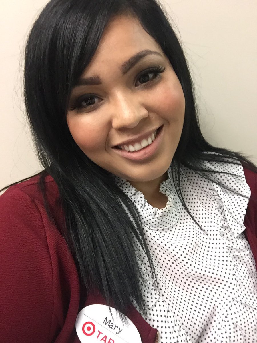 Amanda_TGT's tweet photo. @Marbear1869 Happy #13year anniversary with @Target! You are an amazing #HRTL and we appreciate everything you have done here at #T1869 https://t.co/AOVyRpcSlU