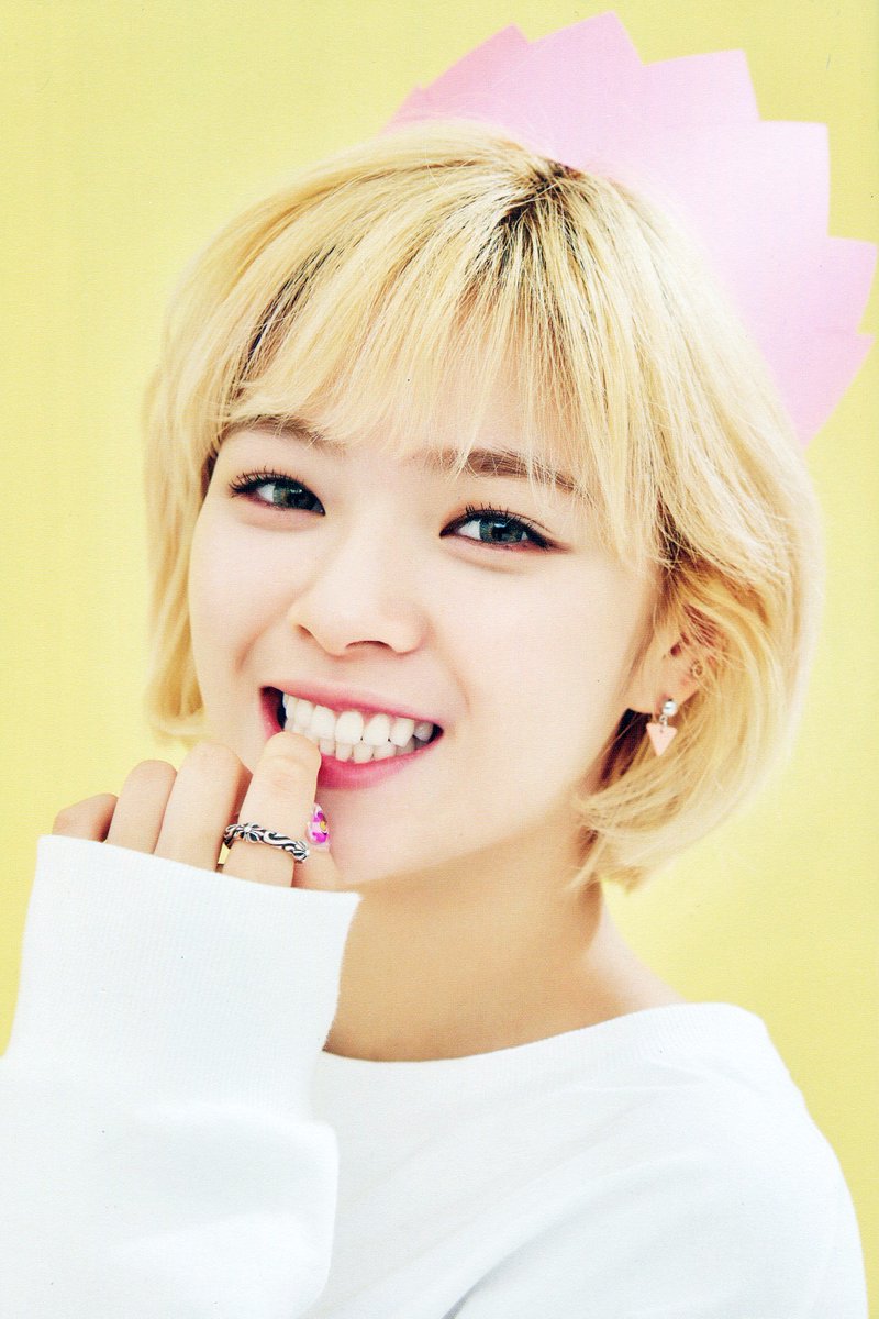 on twitter jeongyeon on twitter jeongyeon