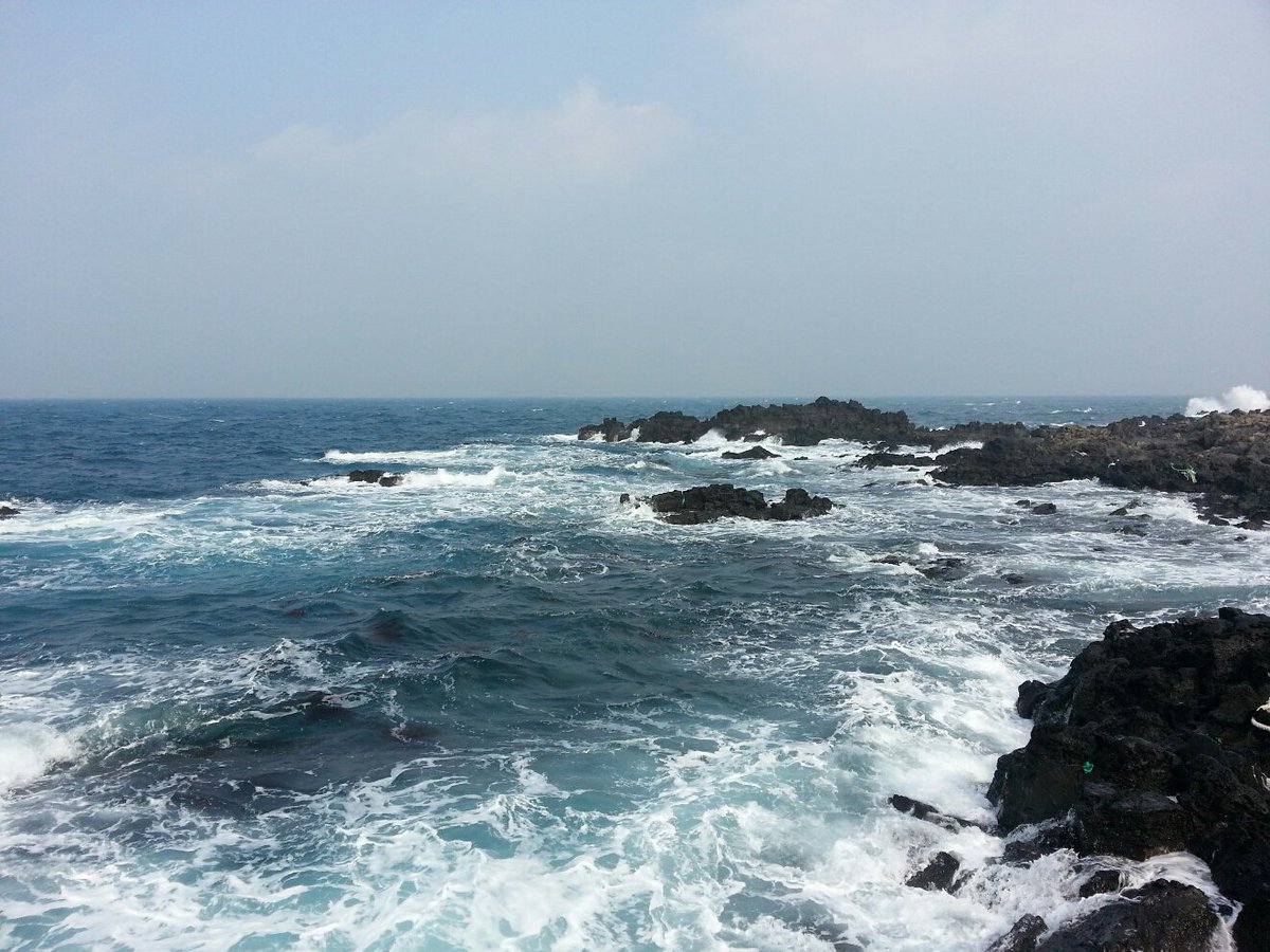 제주도는 옆에 눅아 버너 지피냐?? ㅋㅋㅋ 시원한 제주 바다 사진  살포요 ~~^^