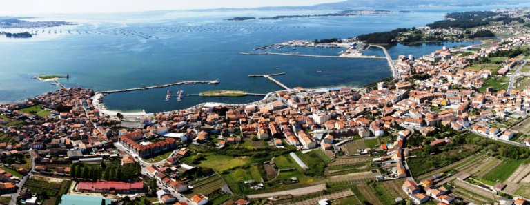 #FelizMercores 
Despexado, máx.26º, hoxe comeza a <a href="/FestaDoAlbarino/">Fiesta del Albariño</a>  - <a href="/C_Cambados/">Concello de Cambados</a> Cidade Europea Do Viño . <a href="/turismocambados/">Turismo Cambados</a> <a href="/Cambados_Wine/">Cambados City Wine</a>