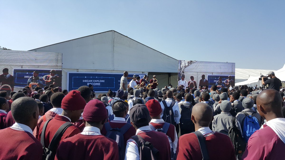 Plastic_Guy's tweet photo. Huge crowd at the Aqua Amazing show #SasolTechnoX 2017 brought to you by @PlasticsSA https://t.co/Fq1yXrCbcz