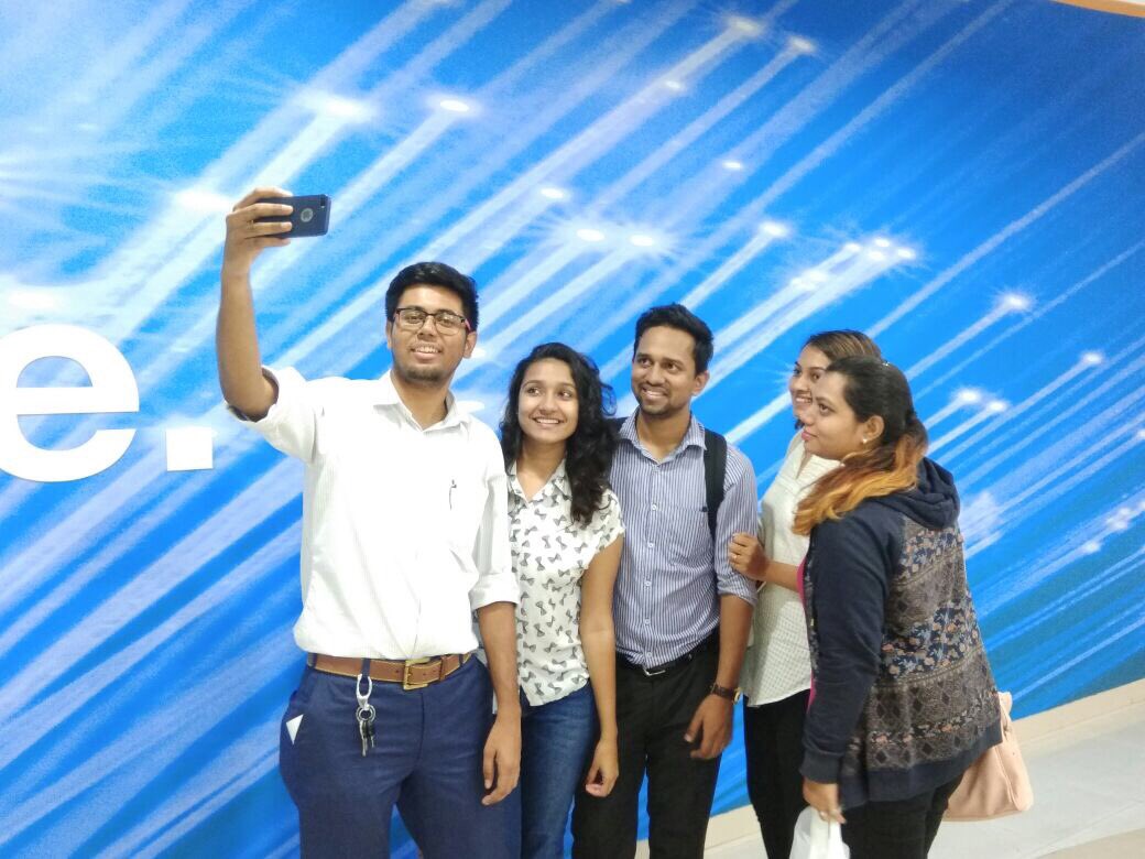 biswa_bhatta's tweet photo. Life without buddies are nothing #embarce #life https://t.co/pJblj6tBzj