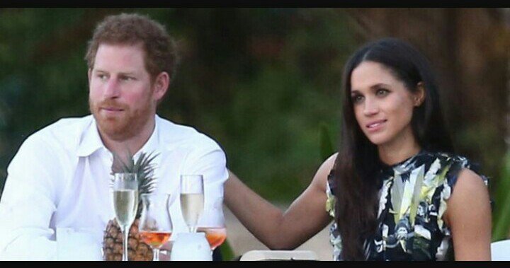 _Suits_FR's tweet image. #ACTU D'après RTL Meghan Markle (Rachel) et le Prince Harry serait en couple actuellement. 🎥