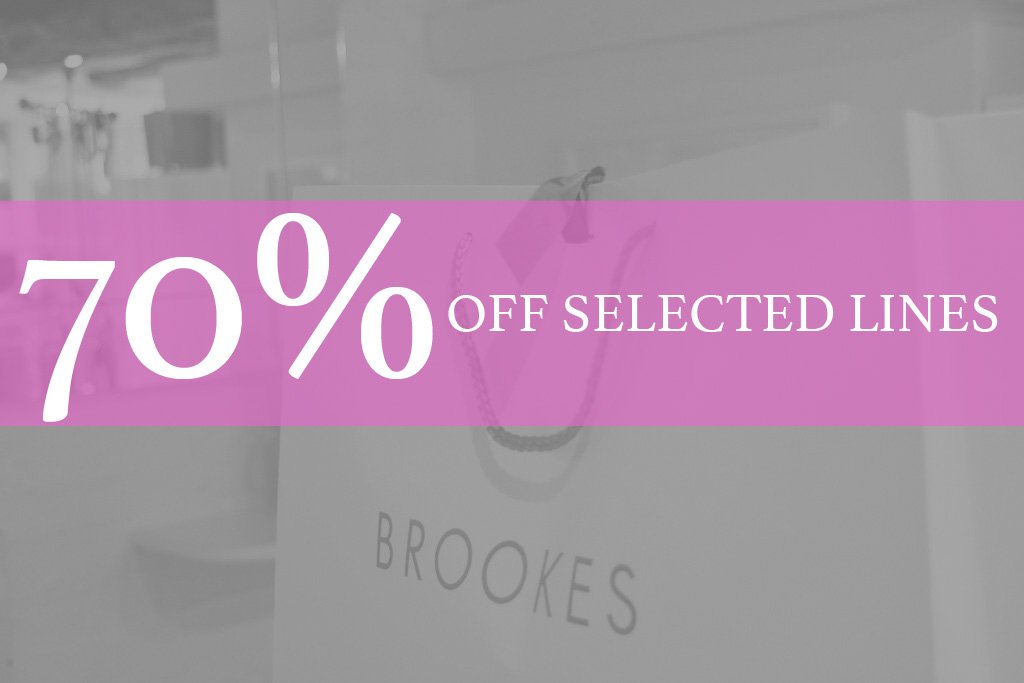 Summe Sale 70% Off Selected Items! #brookesclothing #destinationdenim #aylesbury #wardrobeessential #wendover