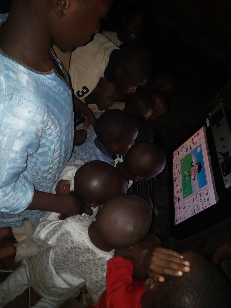 SulejaHub's tweet photo. Even at night the Children enjoys their free Hello Hub build for themby @ProjectsforAll @katrinmacmillan @HelloWorldPFA @rollswells https://t.co/k2uRkLZMwS