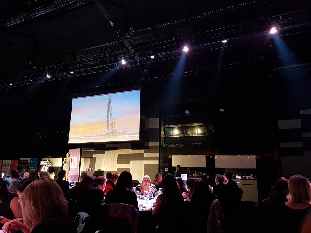 jojoeffe's tweet photo. Solange #liftoff17 #TechDiversity telling us about growing up with the sky without limits https://t.co/zJp6mE7n6U