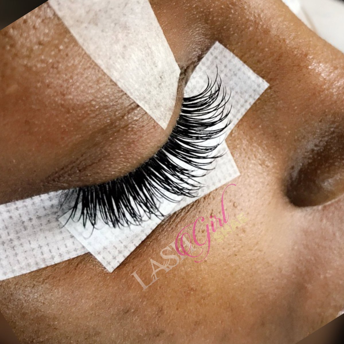 ShaeShaeKoolae's tweet photo. Hey my name is Shae 💓 I'm 22, a licensed esthetician and certified lash tech. A simple RT could help, my new client could be on your TL😄 https://t.co/KNM3RiA5FS