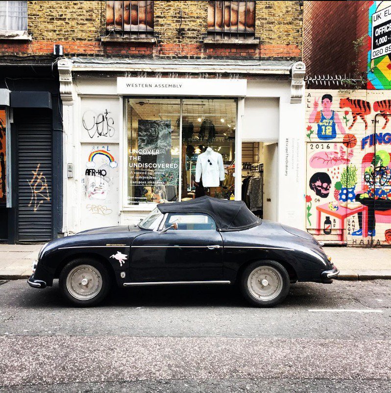 WesternAssembly's tweet photo. Ahhh remember that time it wasn't #Raining in #London? Got to love this #BritishSummer 😕 https://t.co/r9bXaG4m35