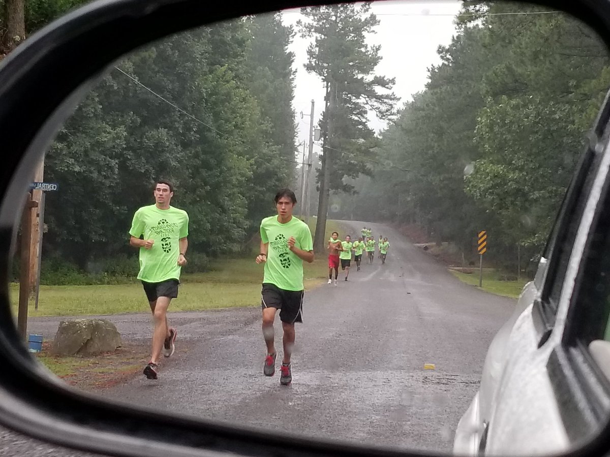 VBHSXCTRACK's tweet photo. Run is done on top of Mt Nebo #workout4 #5miler https://t.co/m6iQeDDma0