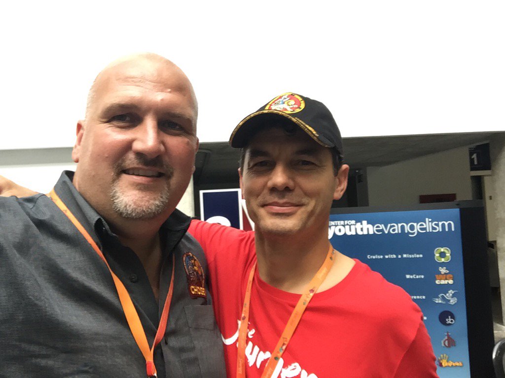 GerardoOudri's tweet photo. Another Youth Director (from Belgium) visited the CYE booth. #AYC2017 @aucye https://t.co/KTbG5AdZRD