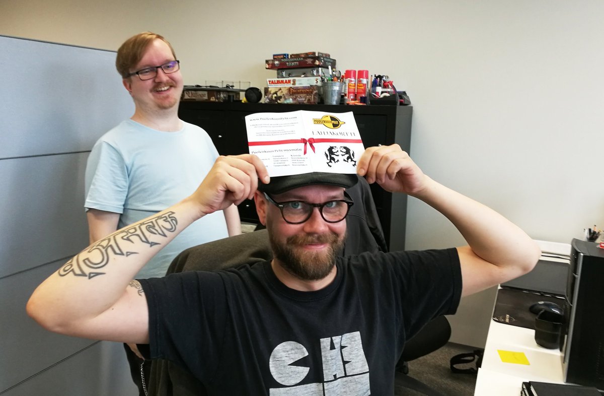 Thanks to <a href="/MoidoGames/">Moido Games</a> for the gift card and hosting the UT2004 Tournament! These artists are well chuffed… #winners #gamedev