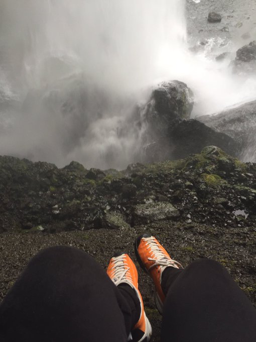 My favourite waterfall by far. https://t.co/C8R0RCGH54