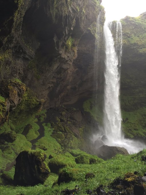 My favourite waterfall by far. https://t.co/C8R0RCGH54