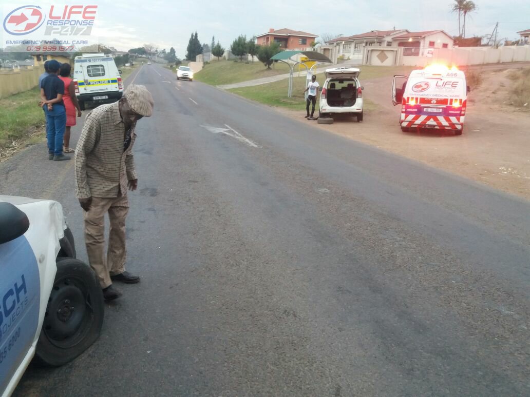 Mvc R603 Umbumbulu. <a href="/FatalMoves/">The Fatal Moves Team</a> <a href="/pigspotkzn/">Pig Spotter KZN</a> @IamAlexSweet @TrafficNewsFeed <a href="/EMERGCONTROL/">EMERGENCY CONTROL SA</a>