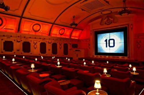 CentralLondonKF's tweet photo. Independent #cinemas can indicate an area is on the rise - there are 25 in WC2E #CoventGarden #myPropertyGenius https://t.co/RzNH8gApE3 https://t.co/tVZRal4NhL