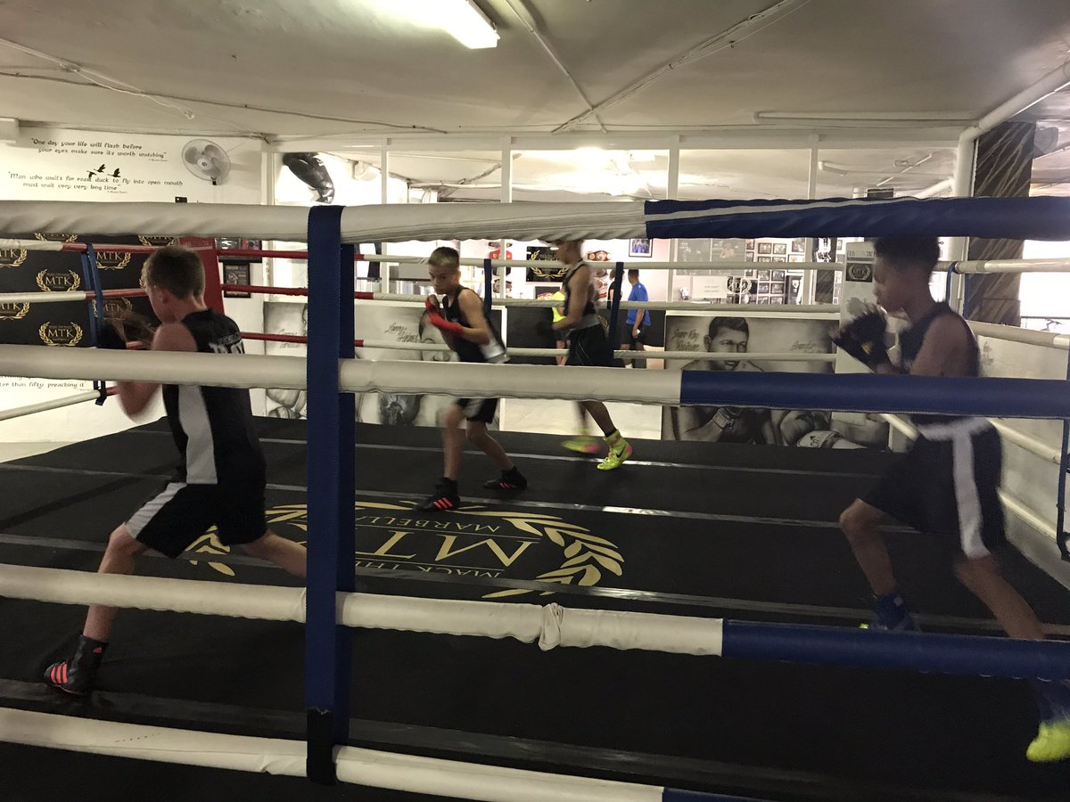 JR Gym tweet media