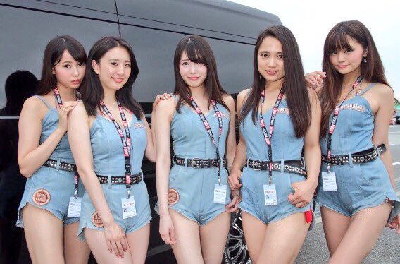 reina_reina0jj's tweet image. 公式ページ！！
#MotorGamesSupportGirls 
沢山載ってるのでみてね😝💖

motorgamesjapan.com/mgsg_photo.html

嬉しいなぁ😣✨

#SHOWGATE 
#MOTORGAME
#山田玲菜 #drift 
#FormulaDriftJapan