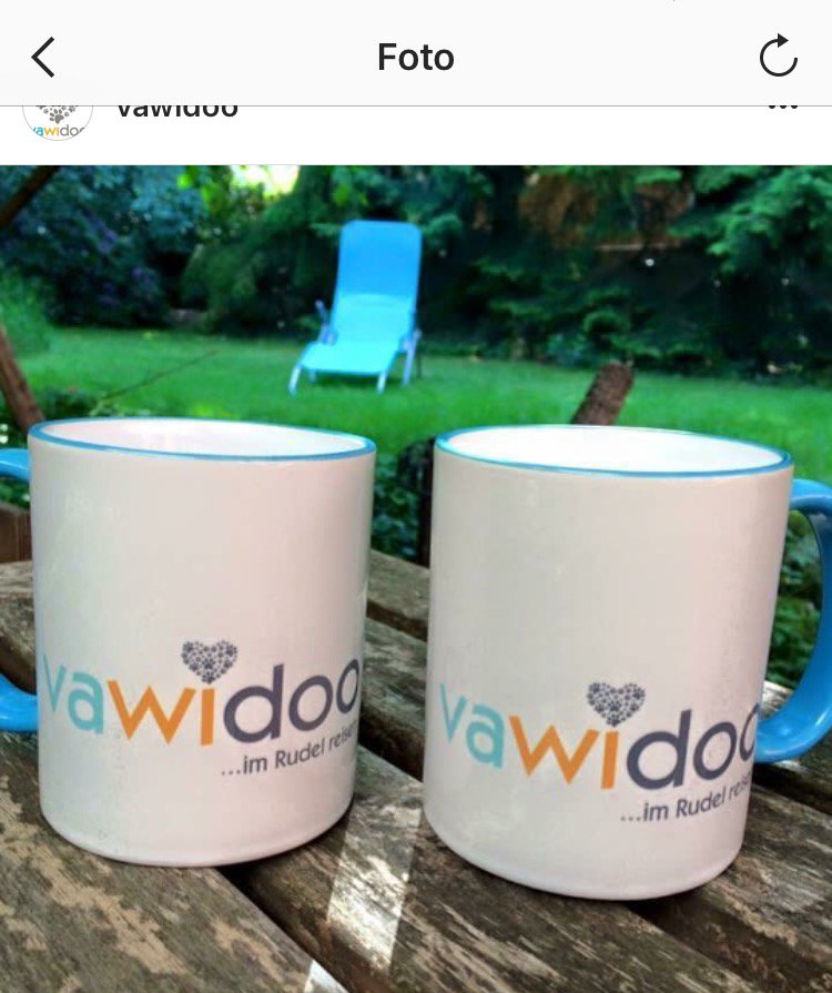 Kaffepäuschen im Garten - so geht #Homeoffice! 😍👍 Perfekt für die hundischen Mitarbeiter.😅👍