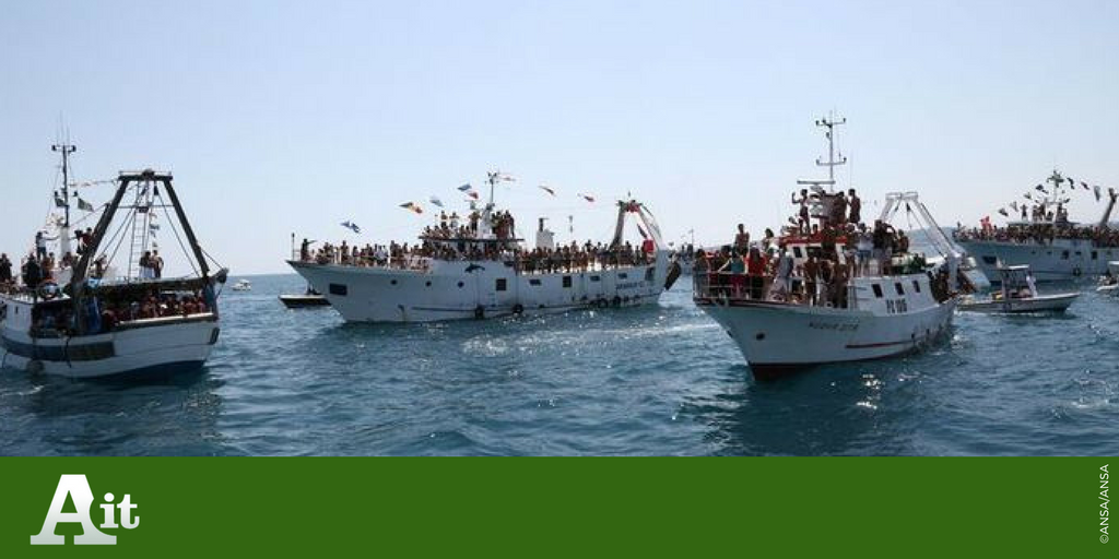Ansa_TerraGusto's tweet photo. #DalMare | La #Sicilia pubblica il bando Feamp da 1,6 milioni su #pescaturismo --> https://t.co/rKUKDzv3Zw https://t.co/GrEM8ofJIX