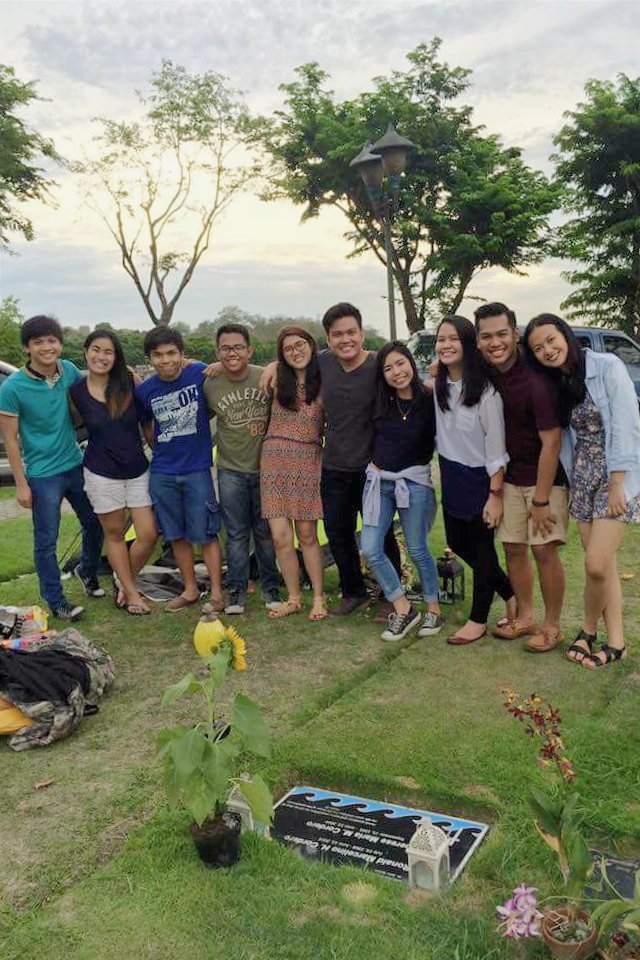 daniellenacpil's tweet image. Maghanap ng mga kaibigan na higit pa sa acads ang pagkakaibigan ninyo. Yung for life, ganun. ☺ #DEVSTART