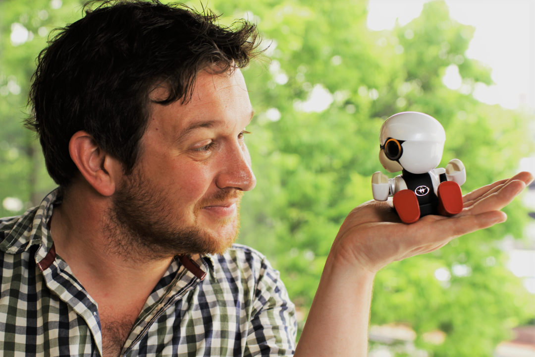 windfall_films's tweet image. Hyper Evolution: Rise of the Robots - @Ben_garrod holdinga robotcalled a Kirobo Mini, designed by Toyota.  9pm on @BBCFOUR #RobotsBBC