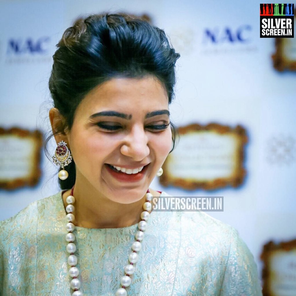 2794_anshul's tweet photo. Dear @Samanthaprabhu2 , please take my ❤ .. I love you 😍💕 and also what you are doing to #ReviveHandloom and #pratyushasupport. U r awesome🙏 https://t.co/whtpzgv8vc
