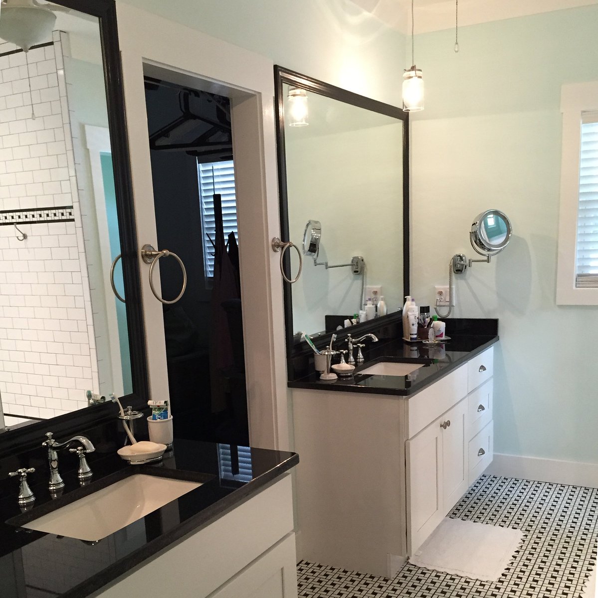 CallCRR's tweet photo. Would more bathroom space, or even an extra sink help hectic mornings of getting the family ready &amp; out the door? #CallCRR #bathroomremodel https://t.co/AaLz4IGUef