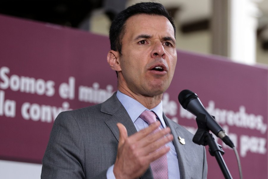 WRadioColombia's tweet photo. Farc podrán hacer política aún si son investigados o sancionados por la JEP: Mininterior https://t.co/DToR5nbNl0 https://t.co/bJjAbltRaT