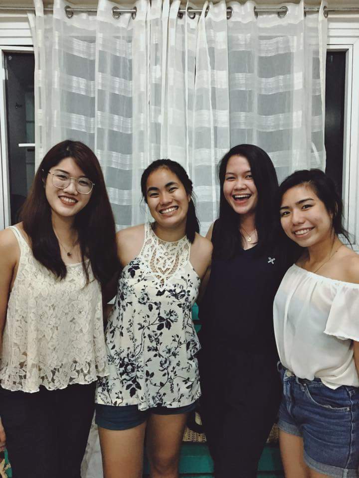 daniellenacpil's tweet image. Posibleng mag-med school pagkatapos ng DevStud! See these 3 pretty ladies? Mga doktor ko yan sa future HAHA life investments, fam. #DEVSTART