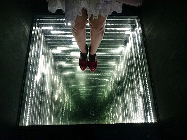 SOLIDWORKSedu's tweet photo. Brand new #TimeLapseTutorial up on the #SOLIDWORKS Tech Blog, learn to make an infinity mirror! https://t.co/H3TmtOWtmd https://t.co/KkVPpoVXeS