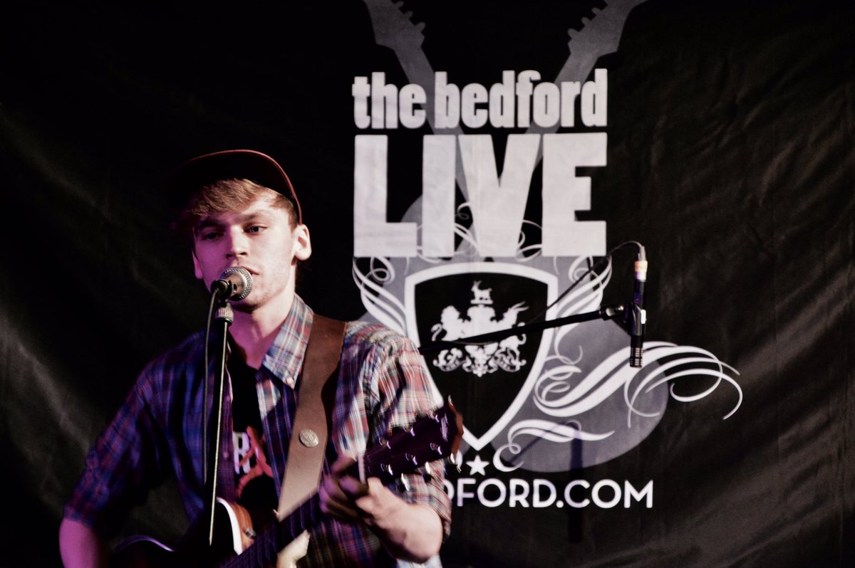 LewisBingley's tweet photo. Great time performing at @TheBedfordPub last night! Amazing venue with such a great history of artists🙌🏼 https://t.co/4stxtektZ7