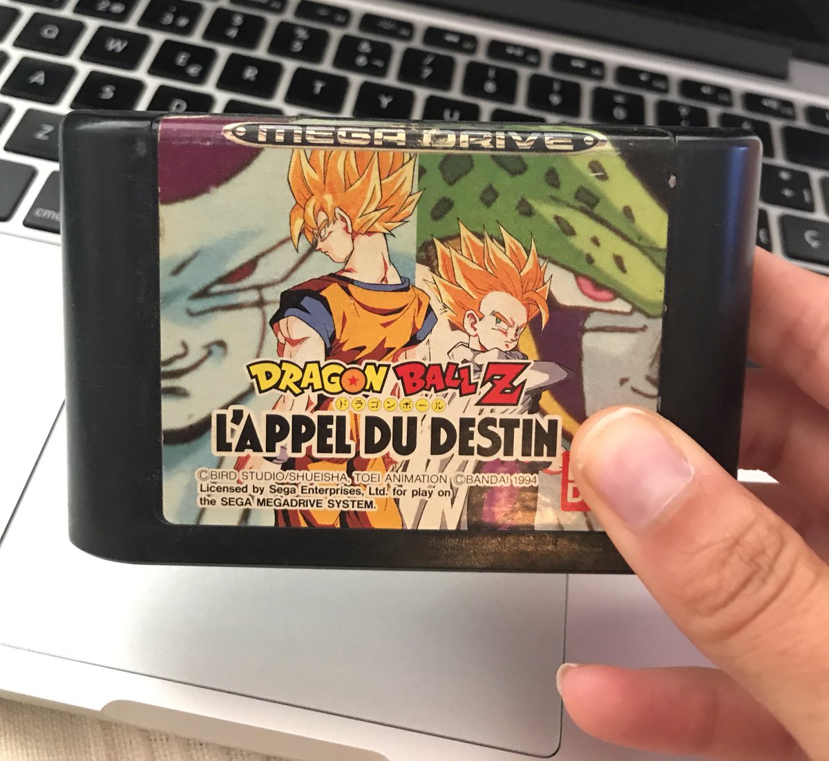 Verownika's tweet photo. Hoy si que me fundo a @snavas10 en la Mega Drive de @TopGadgetTV ... 😱 #LoQueHeEncontrado #MisTesoros https://t.co/XPRUGo3fln