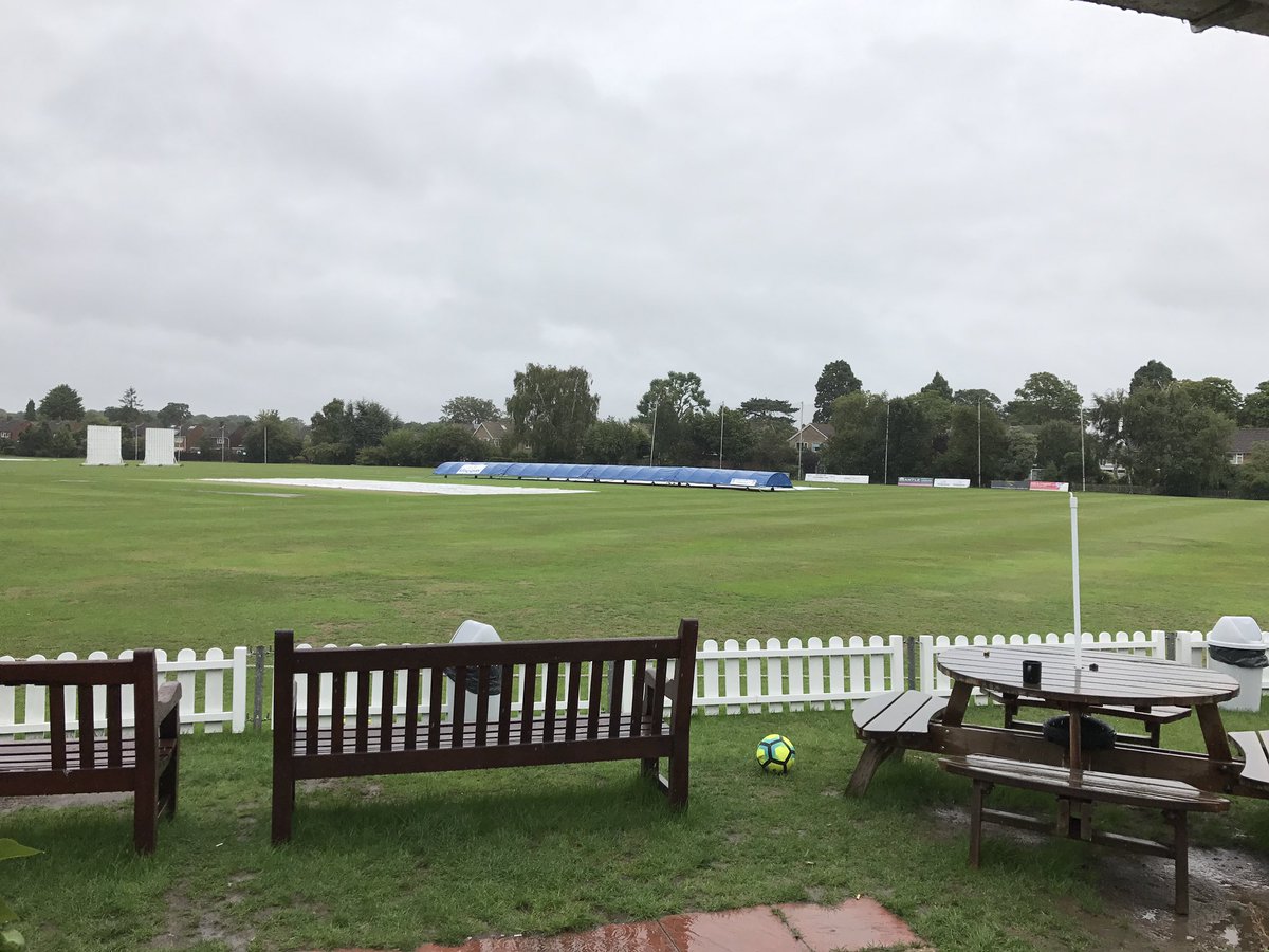 SKLPC_CC's tweet photo. Play abandoned @SunburyCricket after 9 overs of play in match reduced to 20 overs a side #SKLPCC https://t.co/Qo8szrwCuB