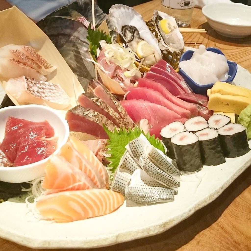 みやもとあい V Twitter 新橋 路地裏魚金の刺身盛り合わせ アジがとても美味しかった 魚金コスパ最高ヽ ノ ご馳走様でしたっ 魚金 新橋 刺身 おつまみ 飲み会 鯵 路地裏魚金 居酒屋 コスパ最高 T Co Ij17dw4gka T Co J7pjo41qnl