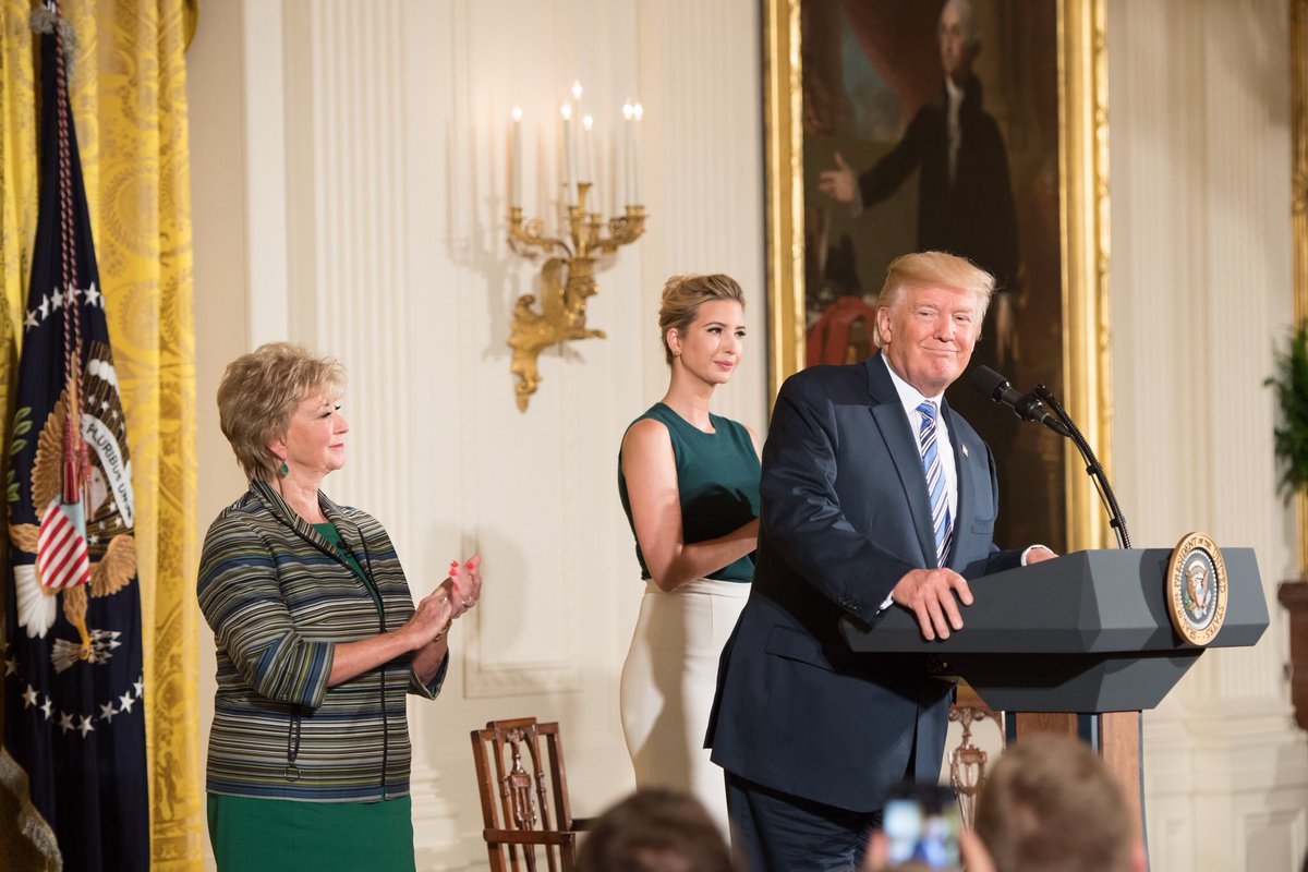 realDonaldTrump tweet picture